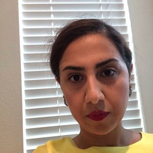 Meet your Posher, Neda